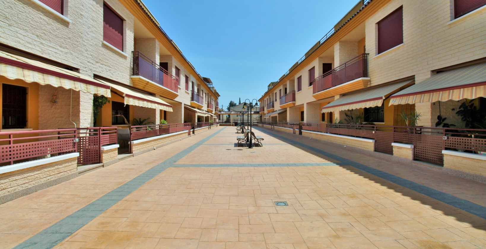 Bruktbolig - Rekkehus - Los Desamparados