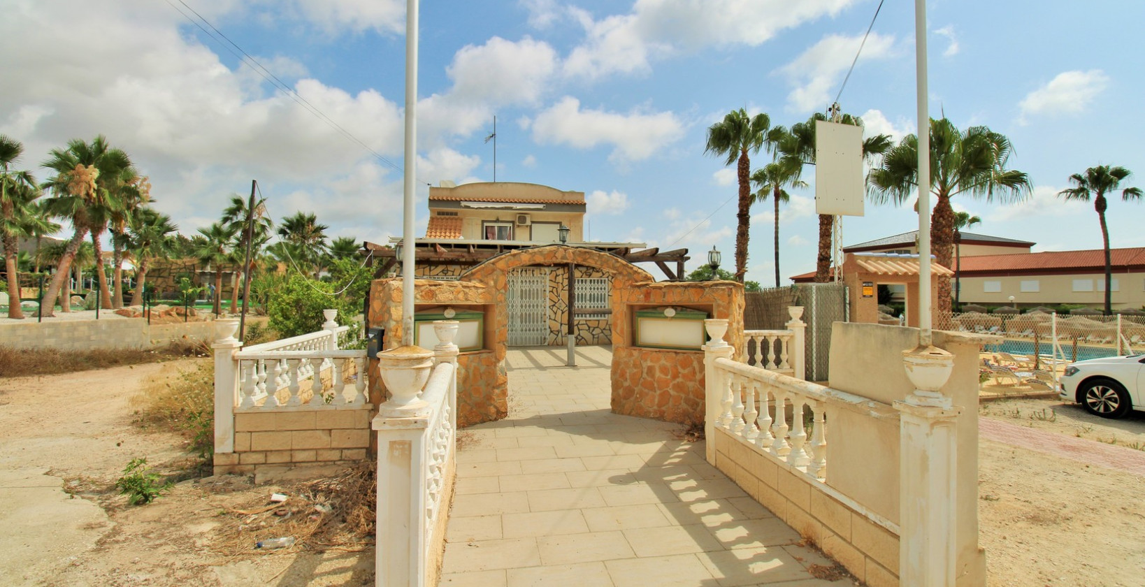 Bruktbolig - Kommersiell - Villamartín - Villamartin