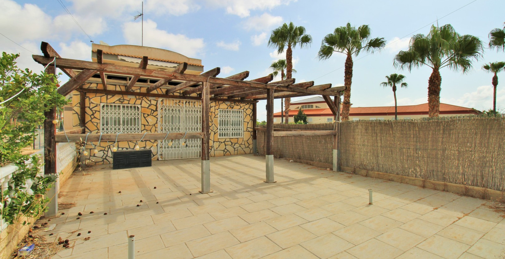 Bruktbolig - Kommersiell - Villamartín - Villamartin