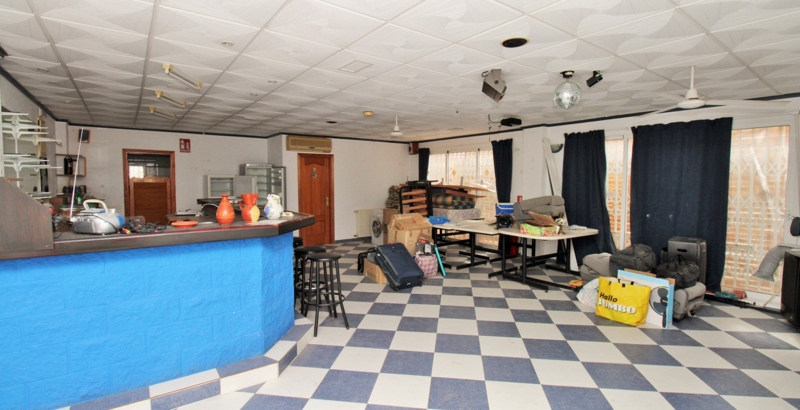 Bruktbolig - Kommersiell - Villamartín - Villamartin