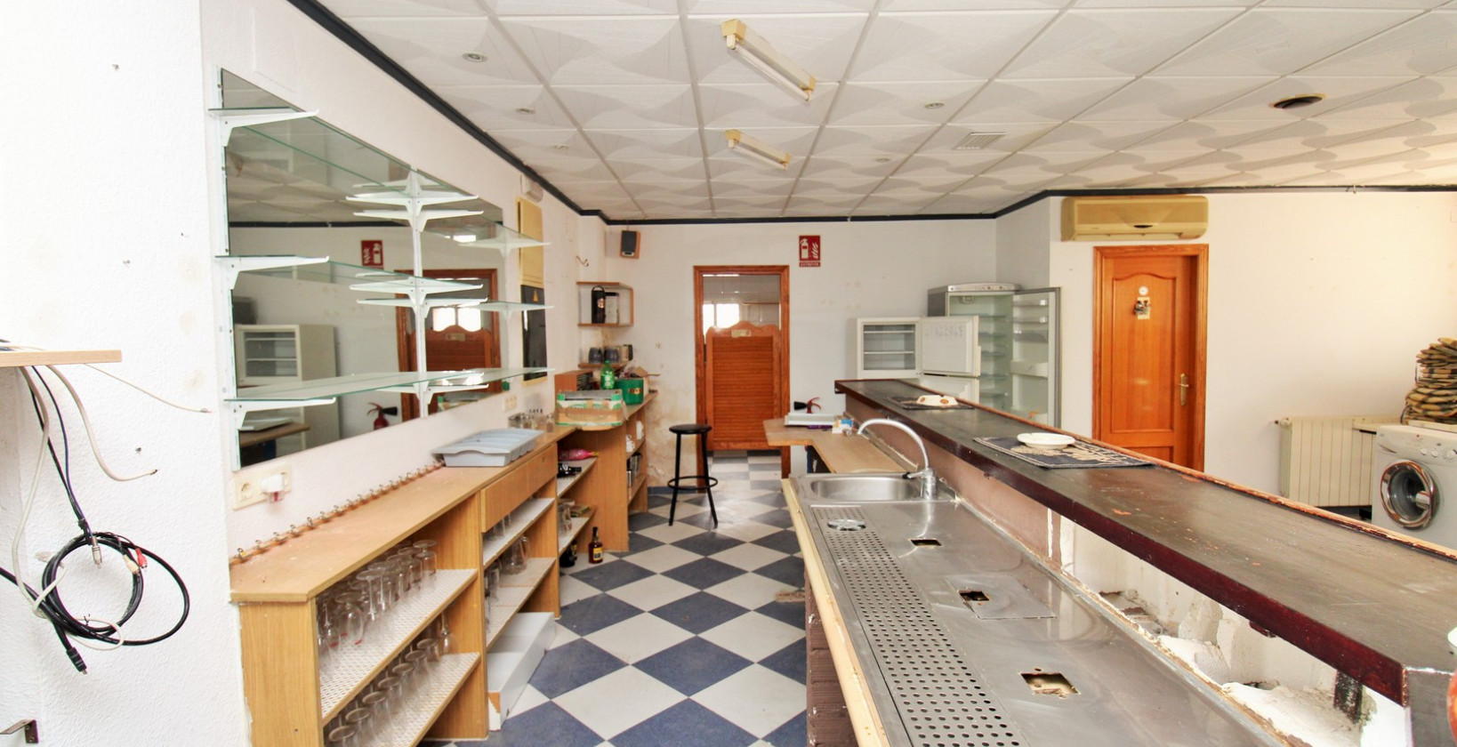 Bruktbolig - Kommersiell - Villamartín - Villamartin