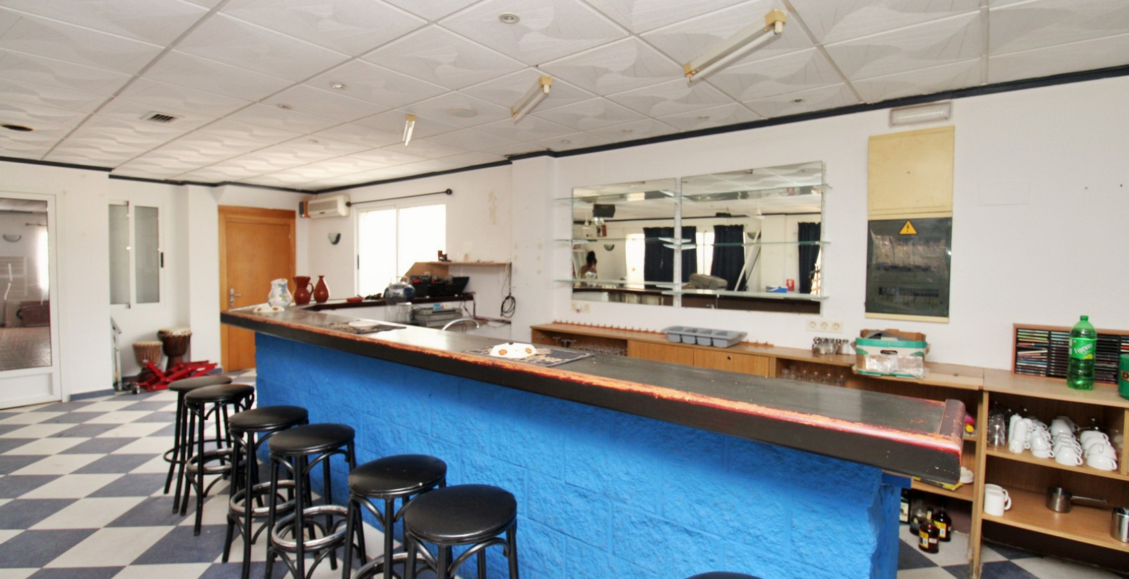 Bruktbolig - Kommersiell - Villamartín - Villamartin