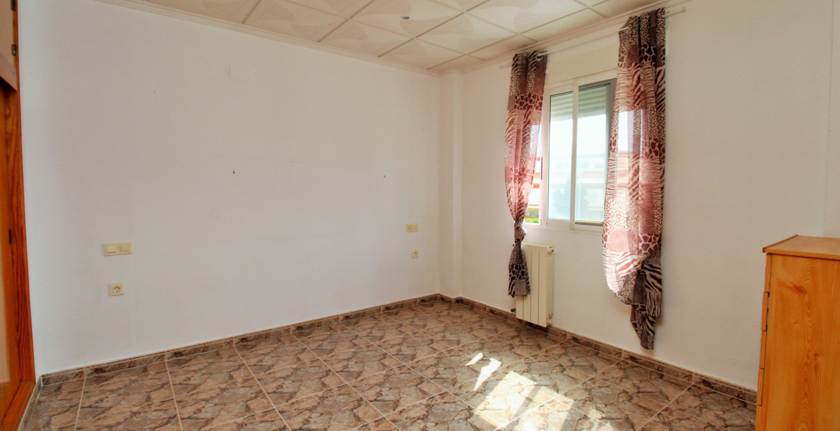 Bruktbolig - Kommersiell - Villamartín - Villamartin