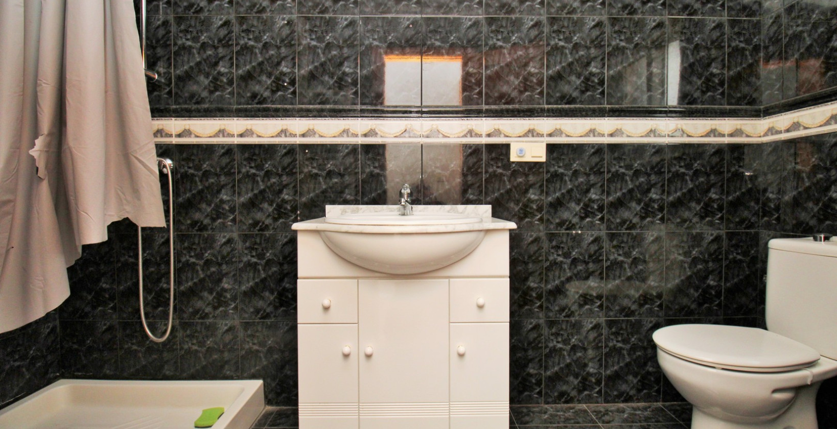 Bruktbolig - Kommersiell - Villamartín - Villamartin