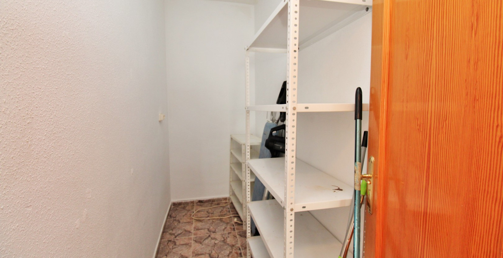 Bruktbolig - Kommersiell - Villamartín - Villamartin