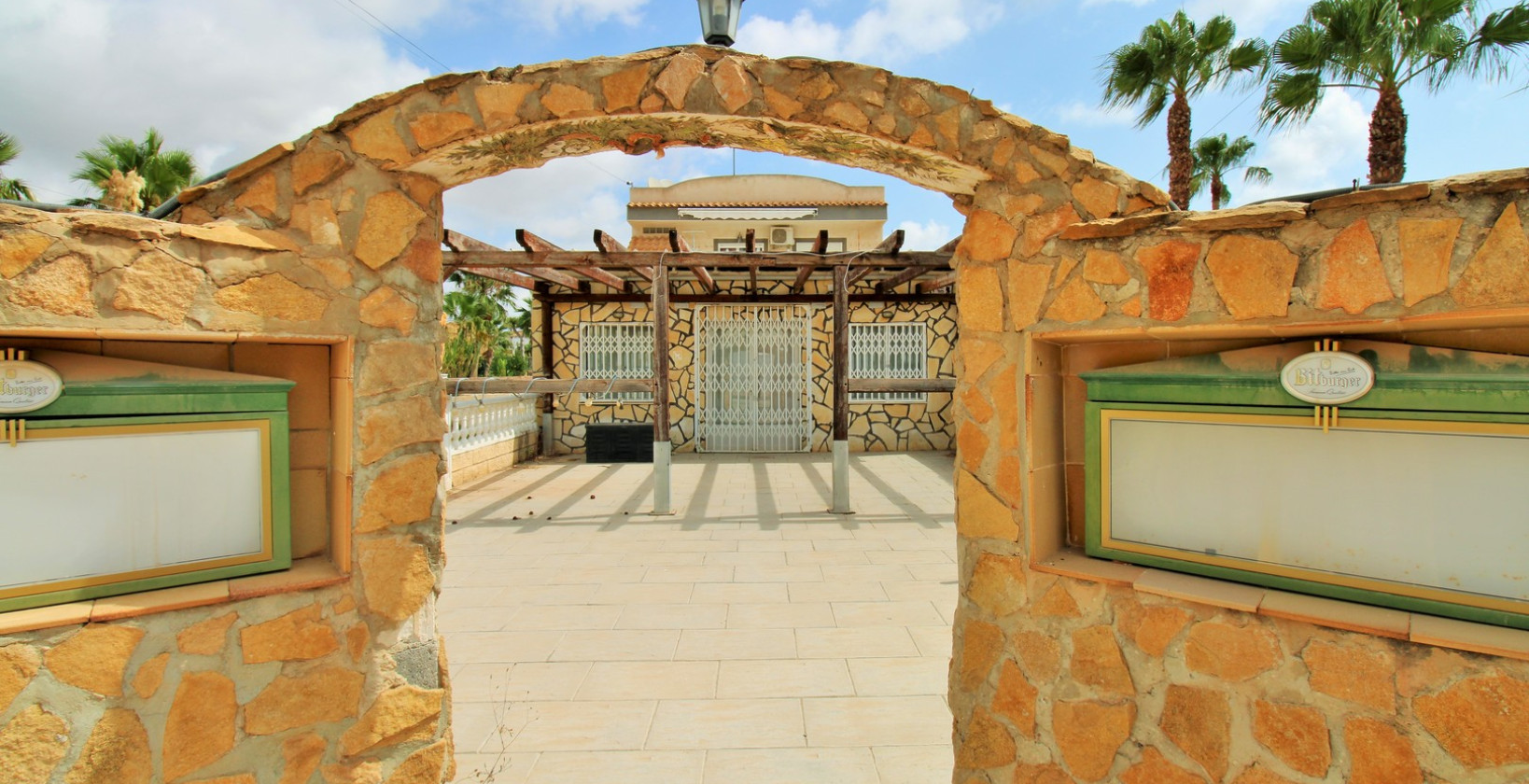 Bruktbolig - Kommersiell - Villamartín - Villamartin