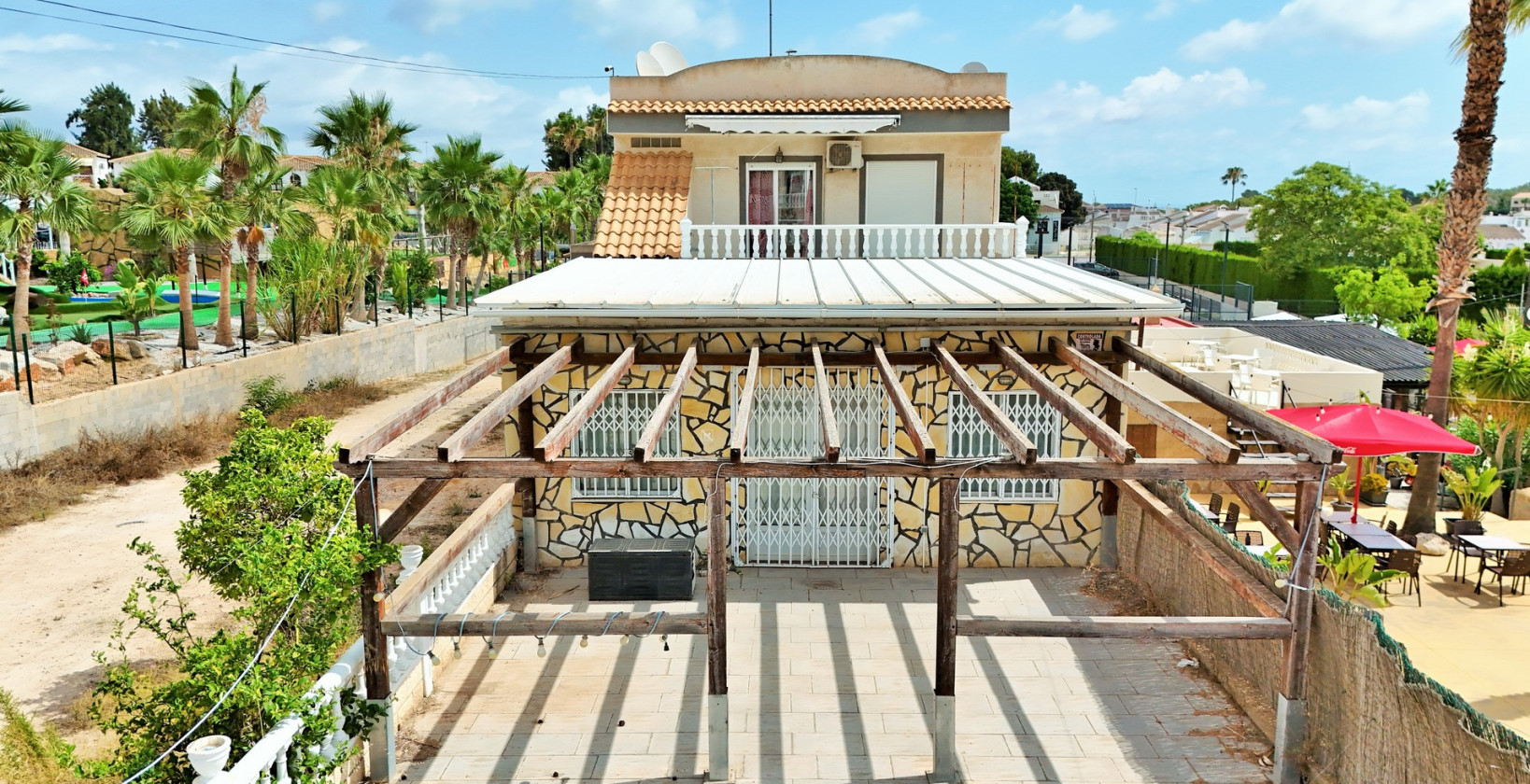 Bruktbolig - Kommersiell - Villamartín - Villamartin