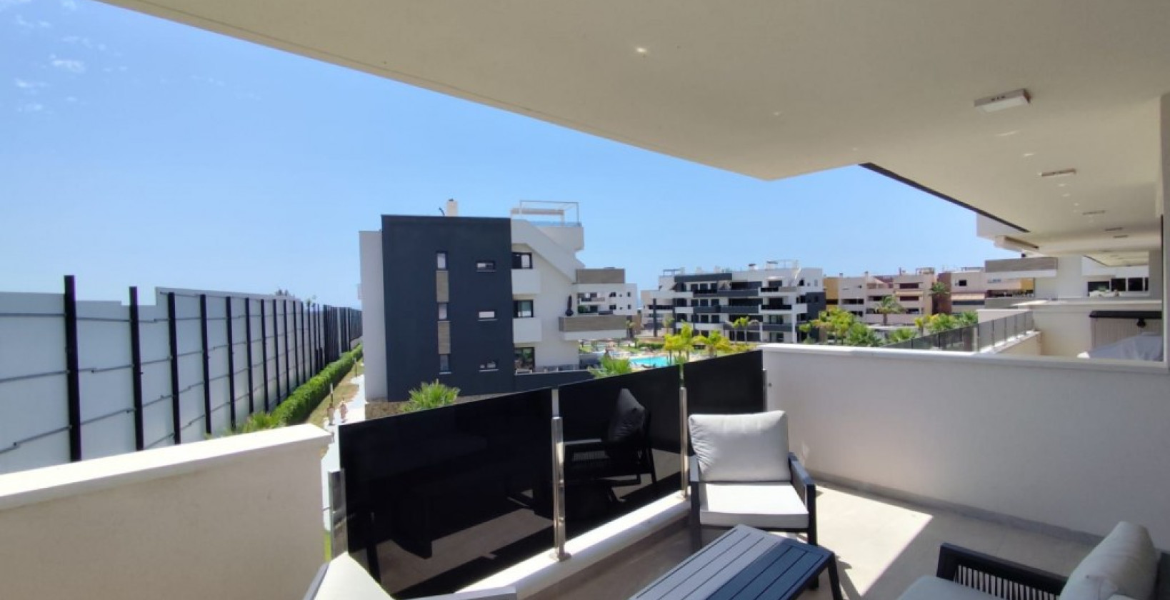 Återförsäljning - Lägenhet / lägenhet - Orihuela Costa