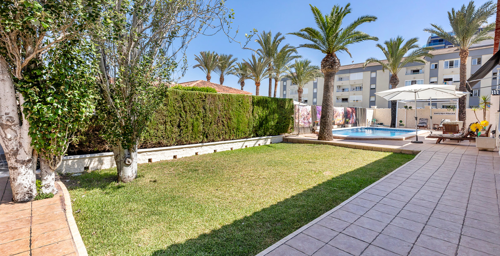 Resale - Villa - Torrevieja - Rocio del mar