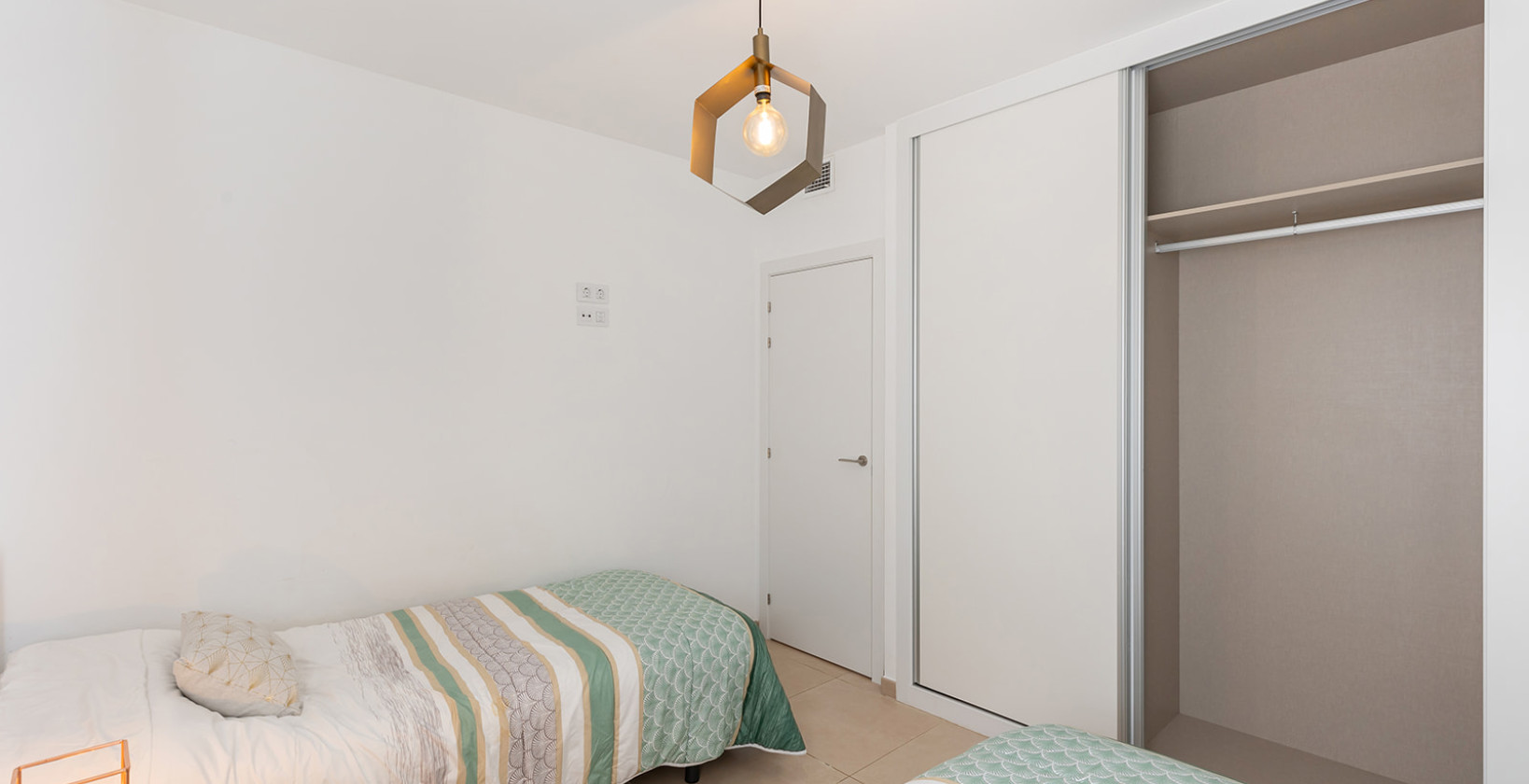 Resale - Apartment / flat - Orihuela Costa