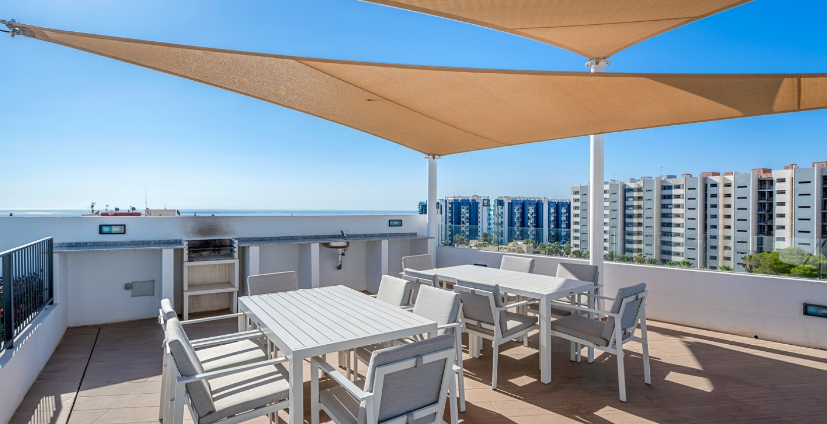 Resale - Apartment / flat - Orihuela Costa - Punta Prima