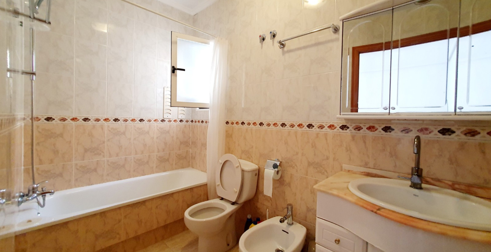 Resale - Villa - Torrevieja - Los Balcones - Los Altos del Edén