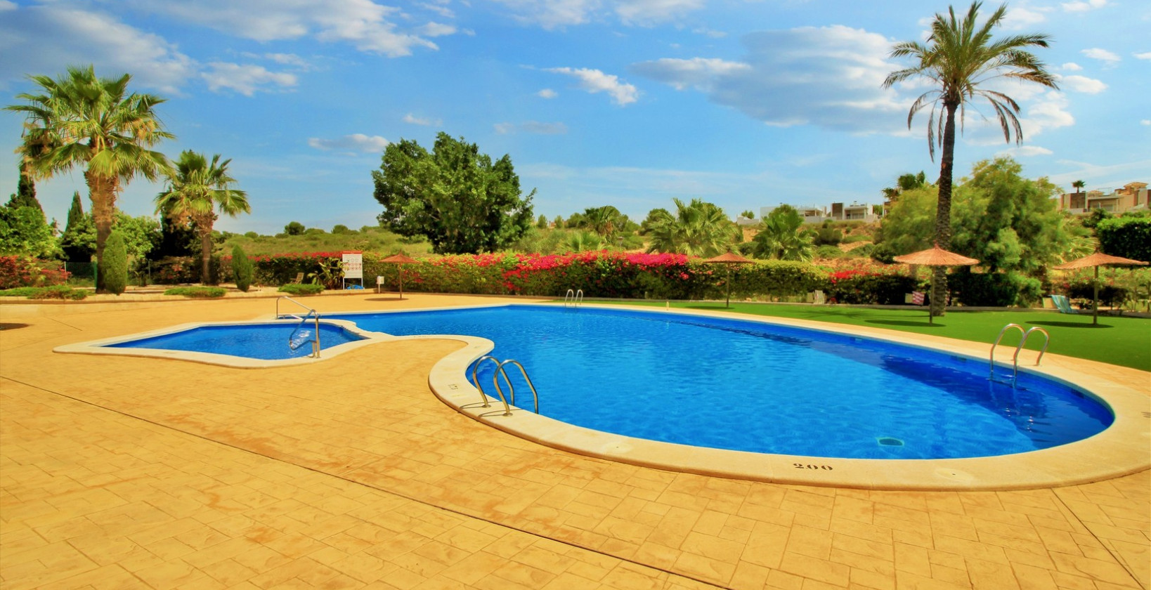 Resale - Apartment / flat - Villamartín - PAU 8