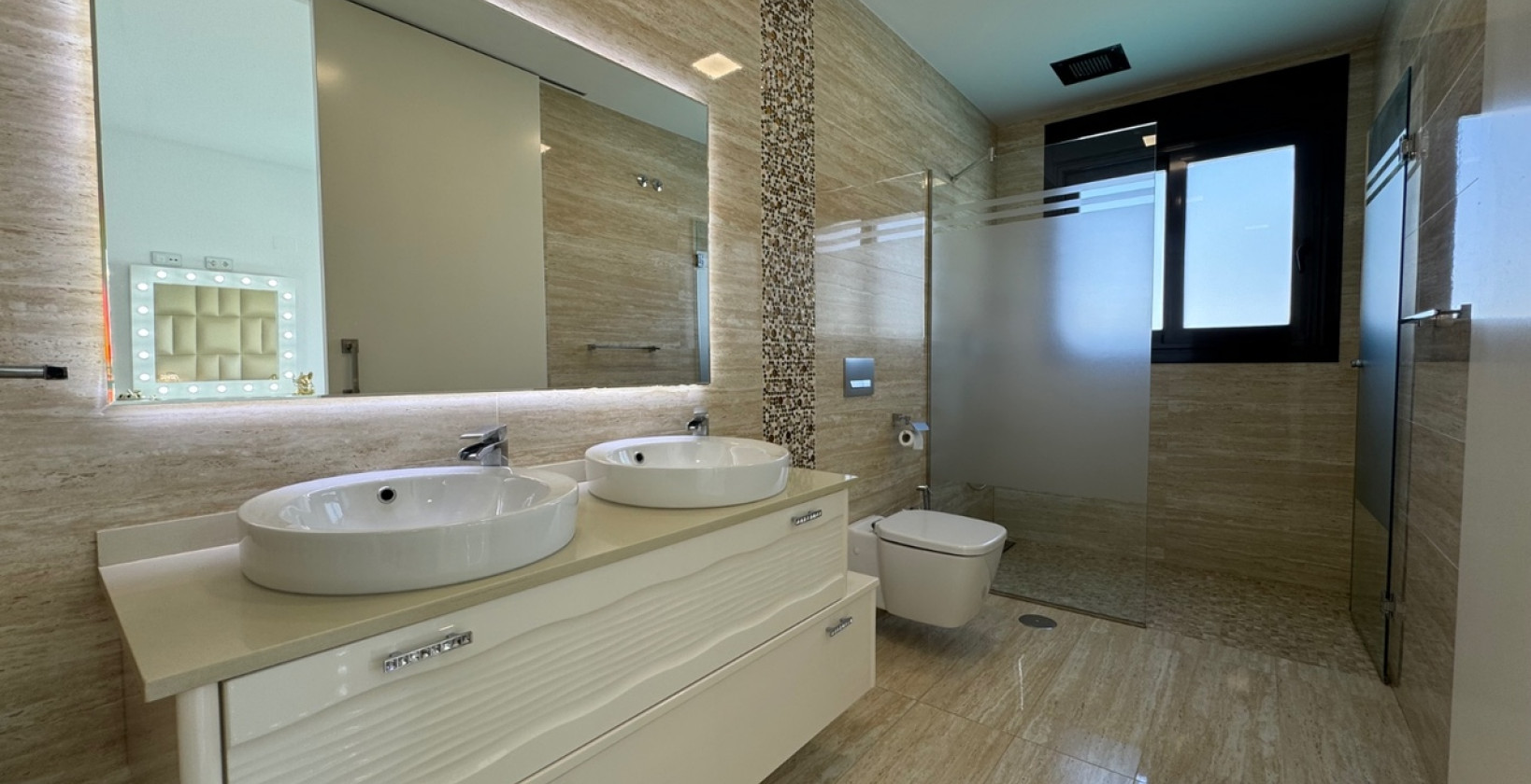 Återförsäljning - Villa - San Miguel de Salinas