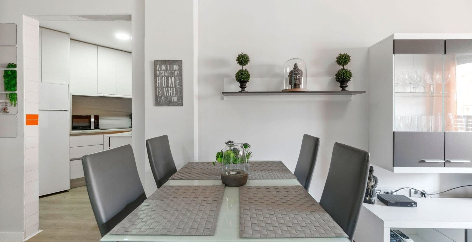 Resale - Apartment / flat - Torrevieja - Centro