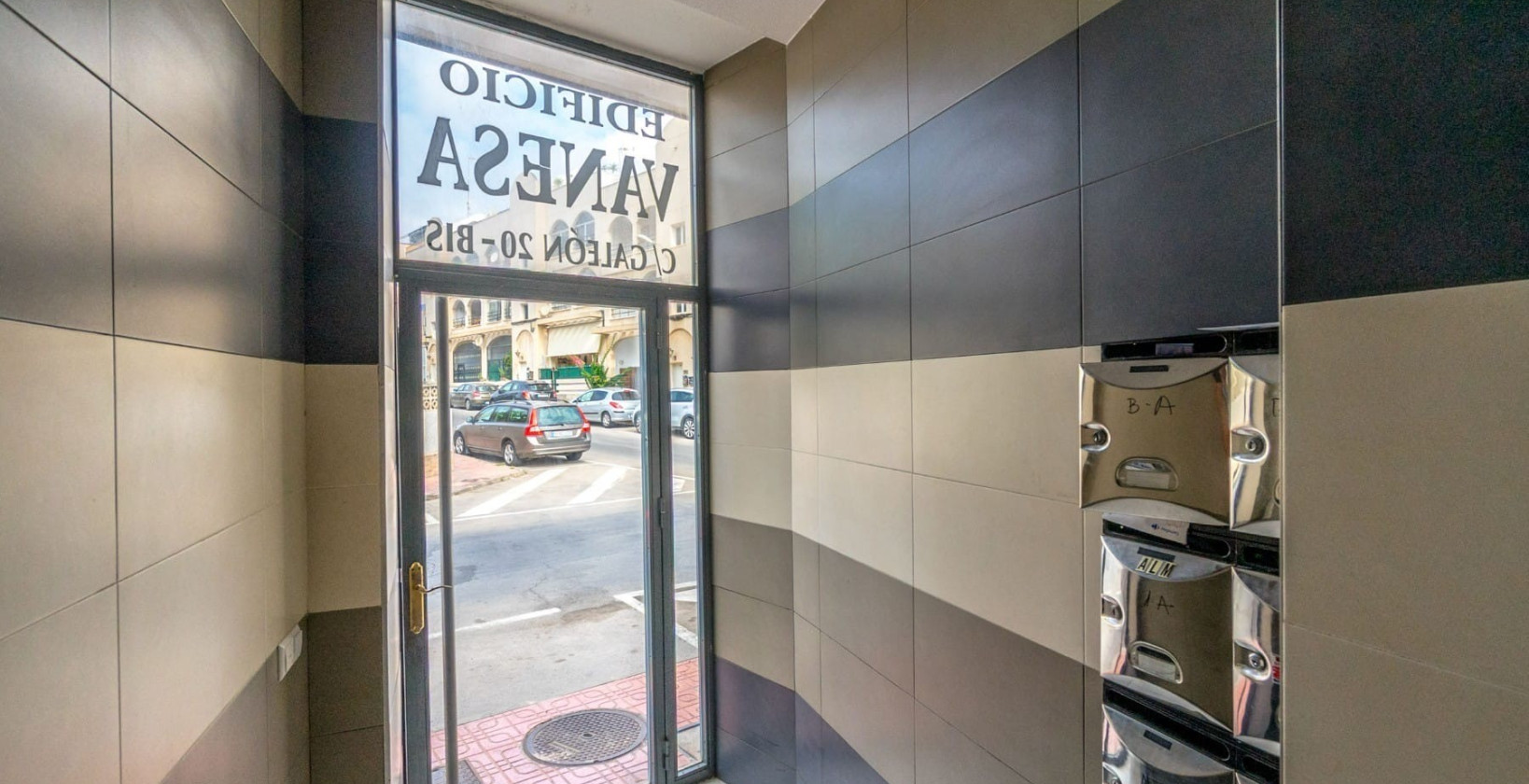 Resale - Apartment / flat - Torrevieja - Centro