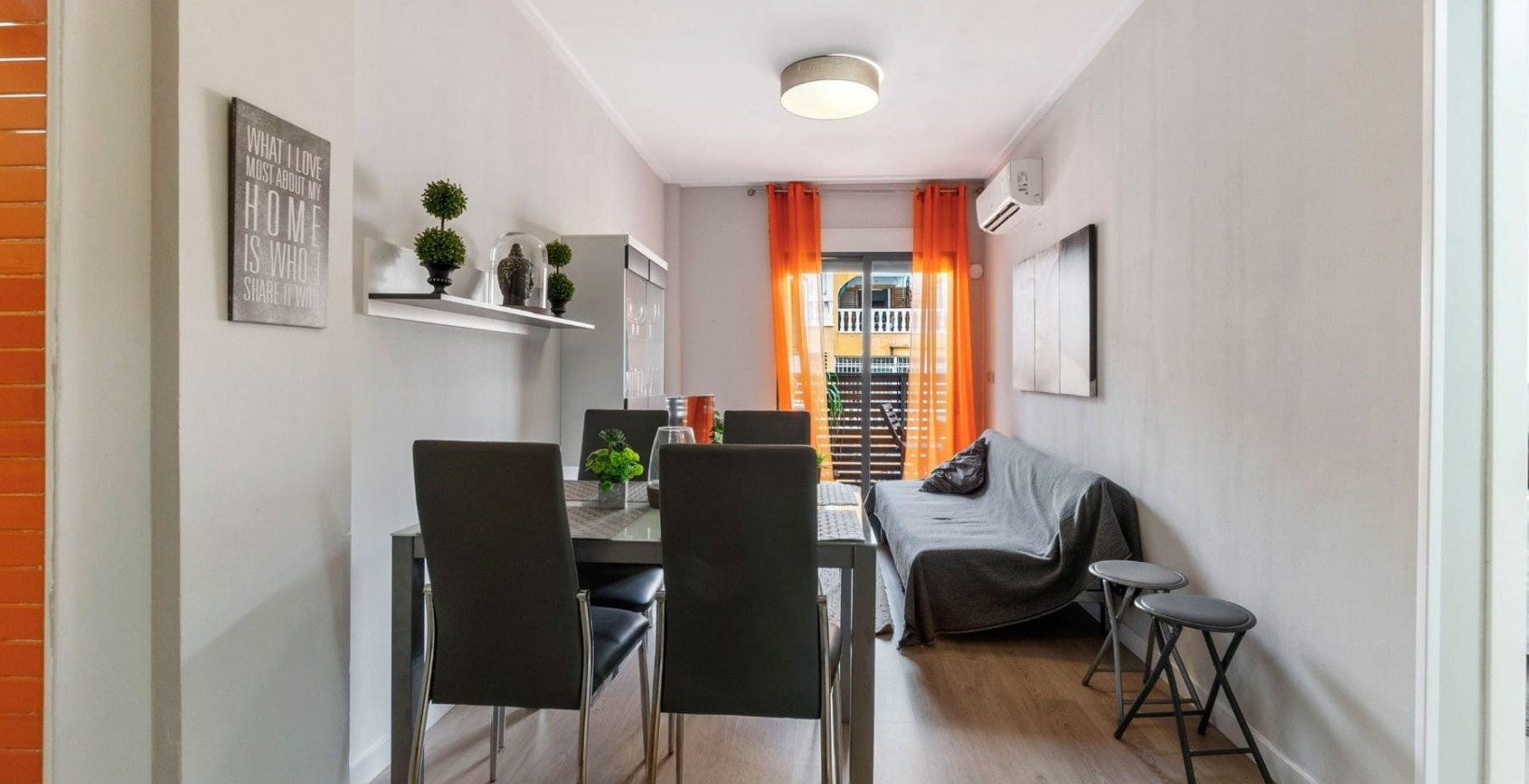 Resale - Apartment / flat - Torrevieja - Centro