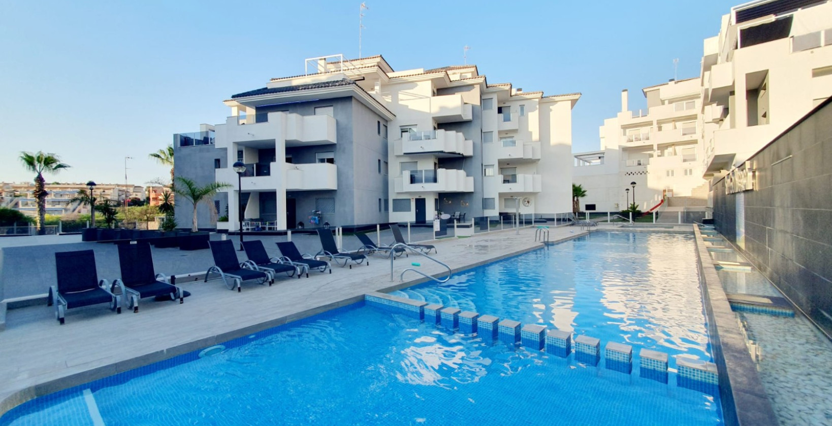 Resale - Apartment / flat - Orihuela Costa - Villamartín-Las Filipinas