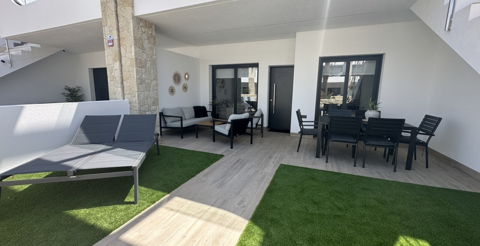 Resale - Apartment / flat - Torrevieja - Punta Prima