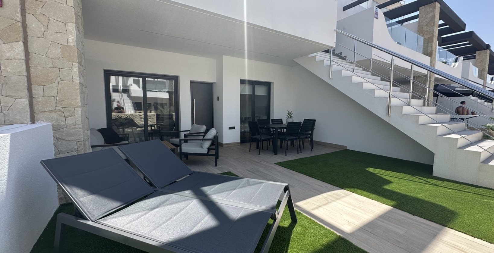 Resale - Apartment / flat - Torrevieja - Punta Prima