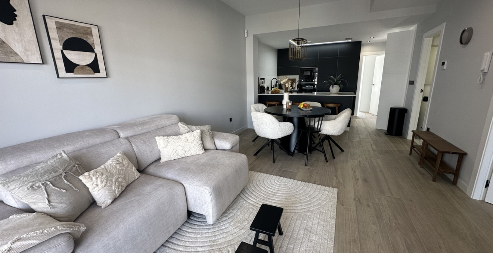 Resale - Apartment / flat - Torrevieja - Punta Prima