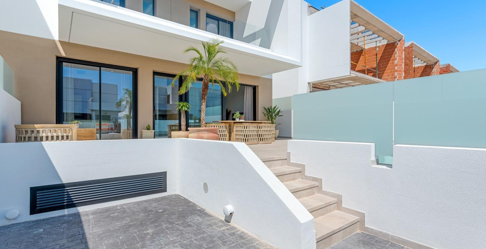 Nueva construcción  - Chalet - Dolores - Sector 3