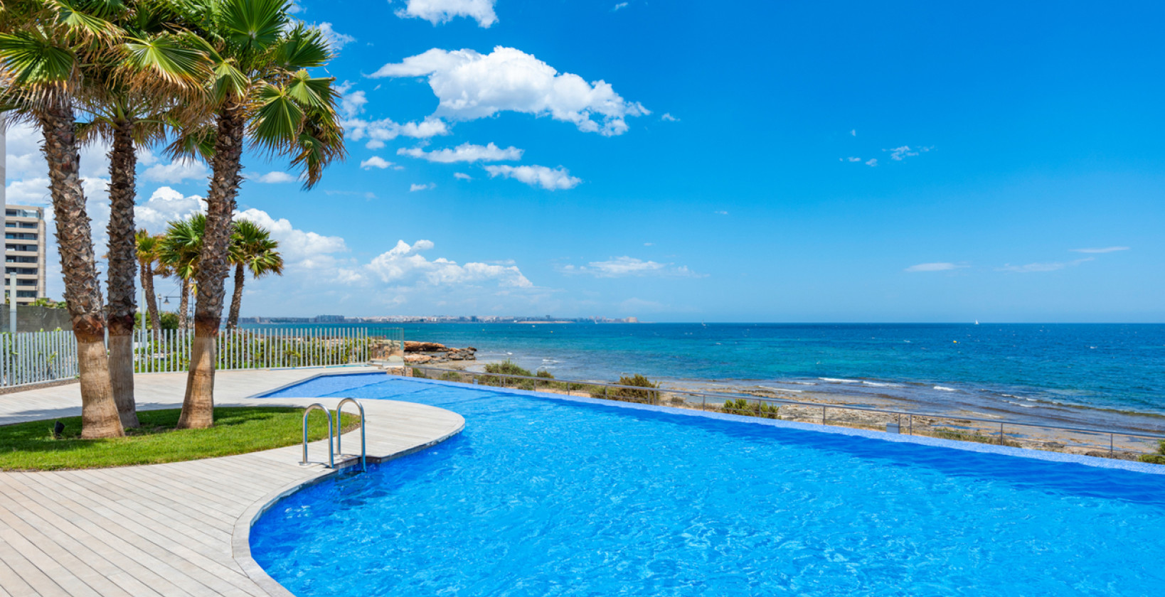 Resale - Apartment / flat - Torrevieja - Punta Prima