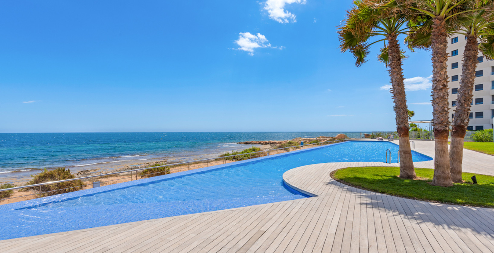 Resale - Apartment / flat - Torrevieja - Punta Prima