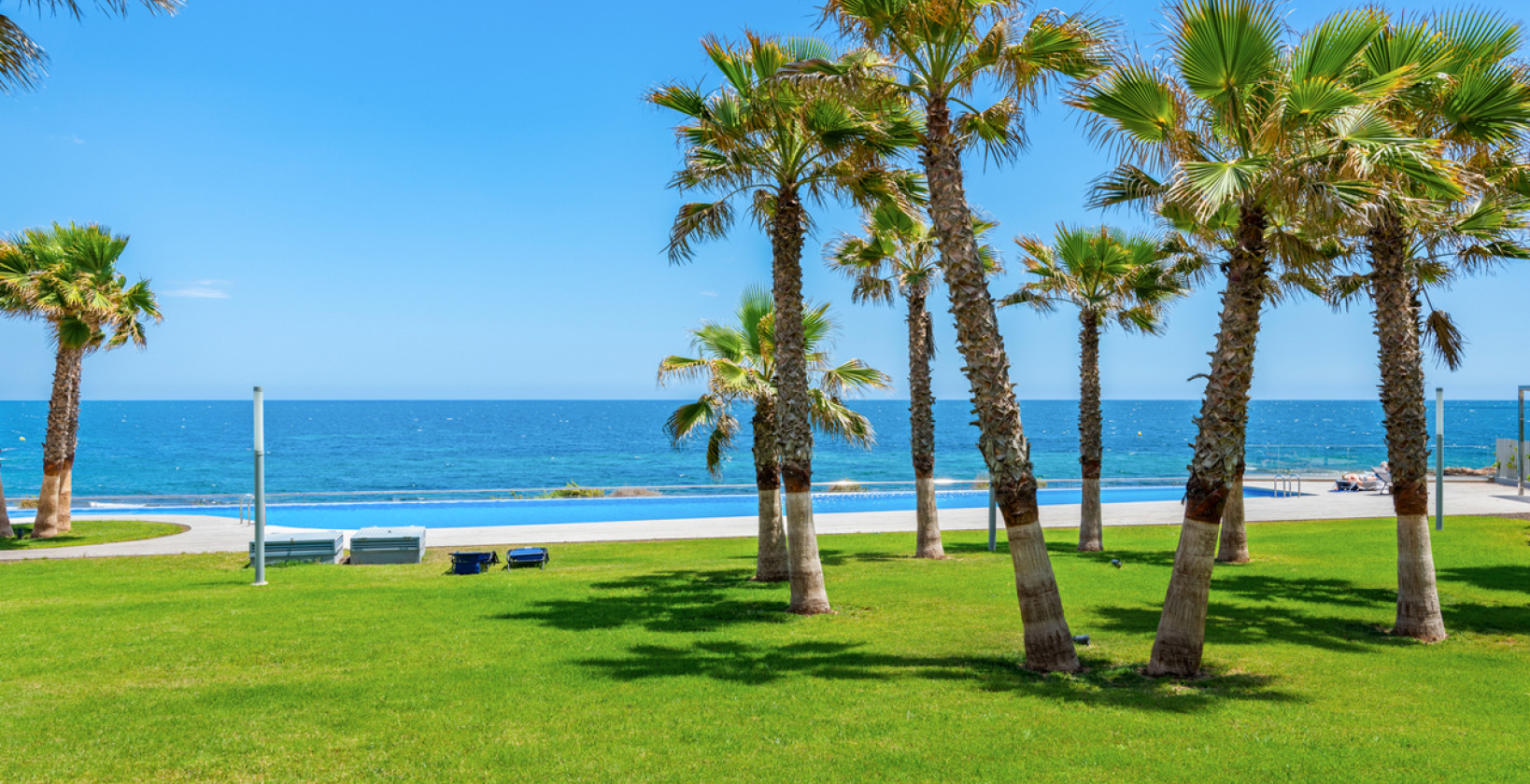 Resale - Apartment / flat - Torrevieja - Punta Prima