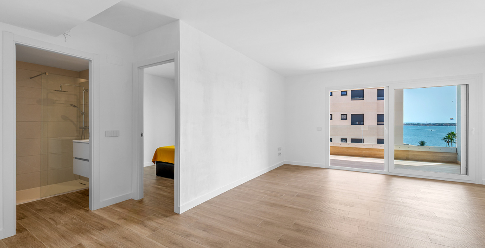 Resale - Apartment / flat - Torrevieja - Punta Prima