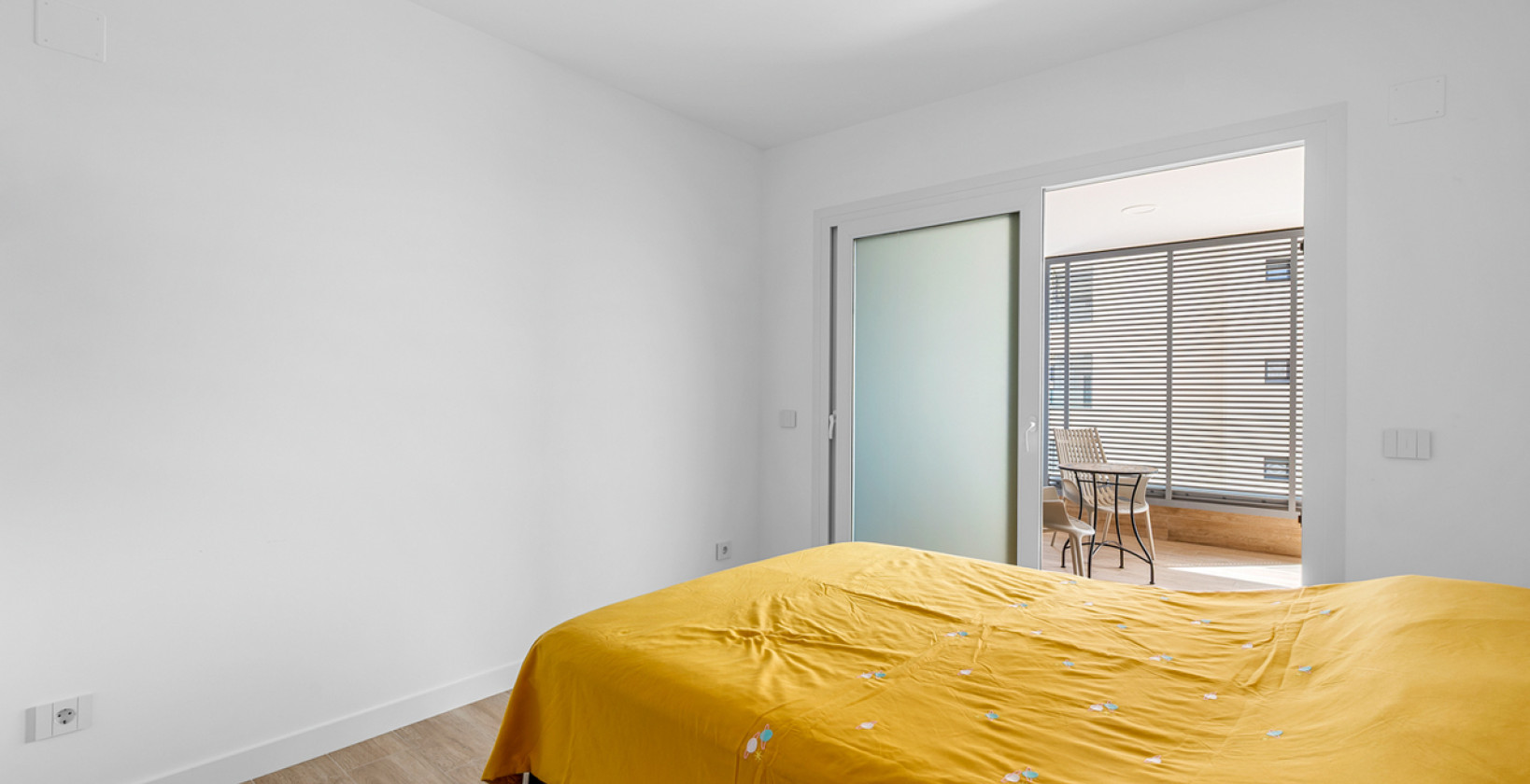 Resale - Apartment / flat - Torrevieja - Punta Prima