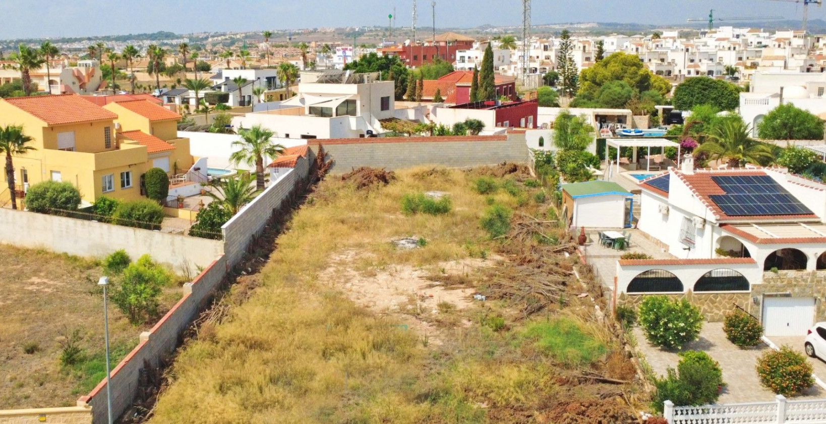 Resale - Plot / Land - Torrevieja - Los Balcones - Los Altos del Edén