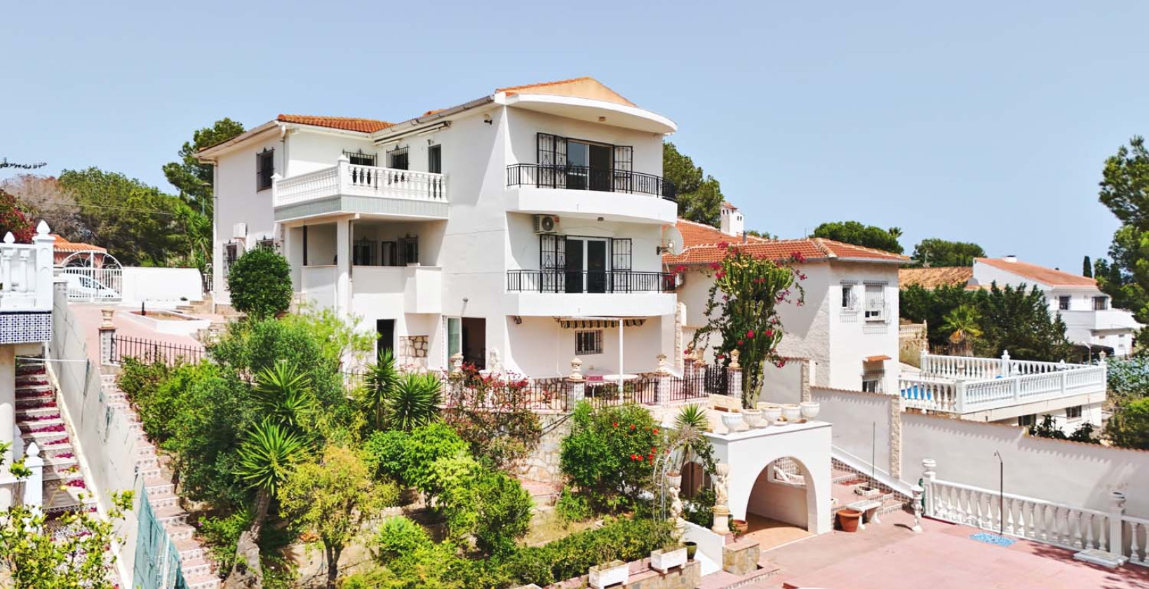 Resale - Villa - Pinar de Campoverde