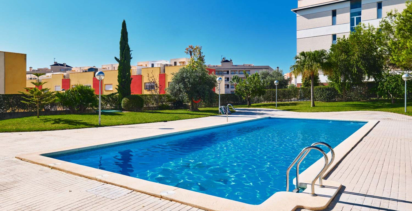 Återförsäljning - Lägenhet / lägenhet - Villamartín - Villamartin