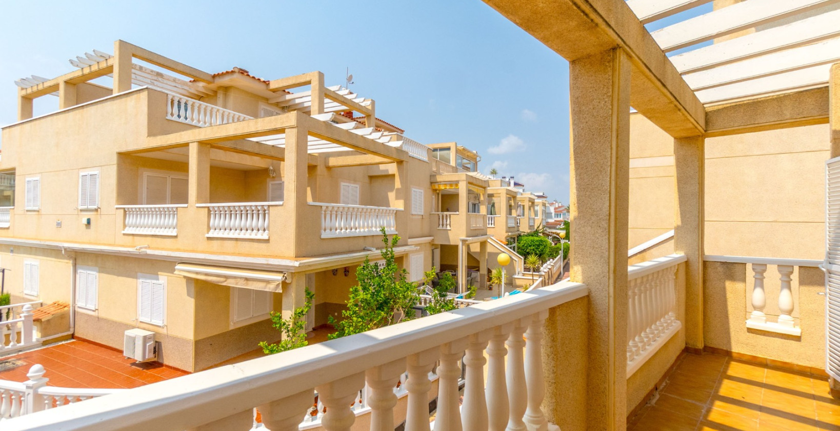 Resale - Townhouse - Orihuela Costa - Playa Flamenca