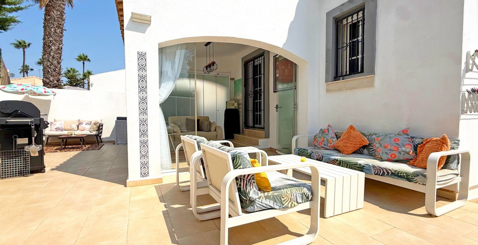 Resale - Villa - Orihuela Costa - Villamartín