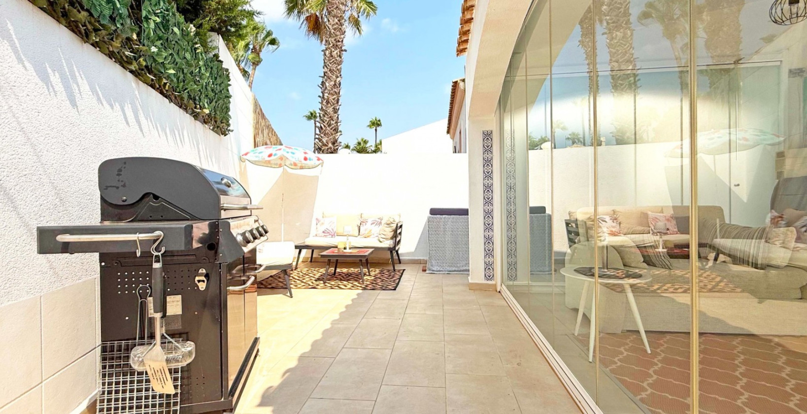 Resale - Villa - Orihuela Costa - Villamartín