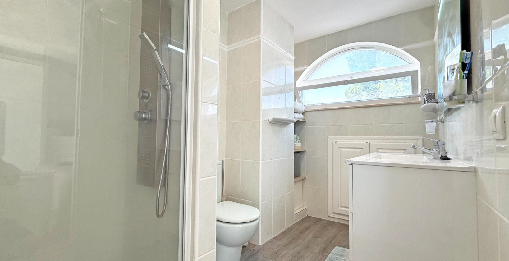 Resale - Villa - Orihuela Costa - Villamartín