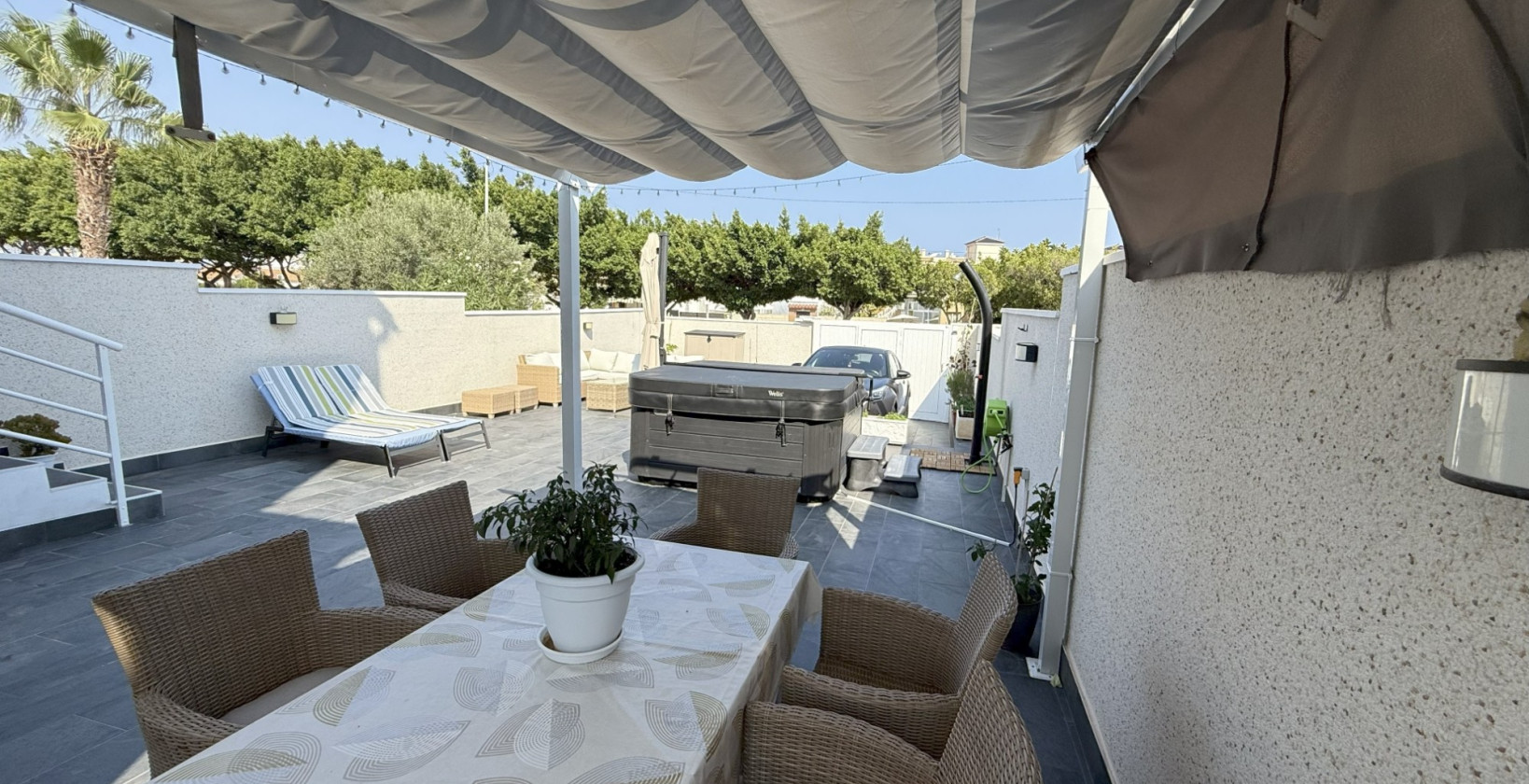 Resale - Villa - Orihuela Costa - La Zenia