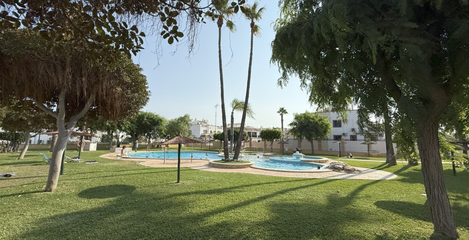 Resale - Villa - Orihuela Costa - La Zenia