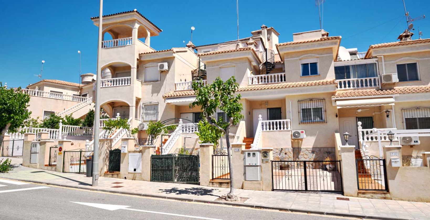 Återförsäljning - Radhus - Pinar de Campoverde