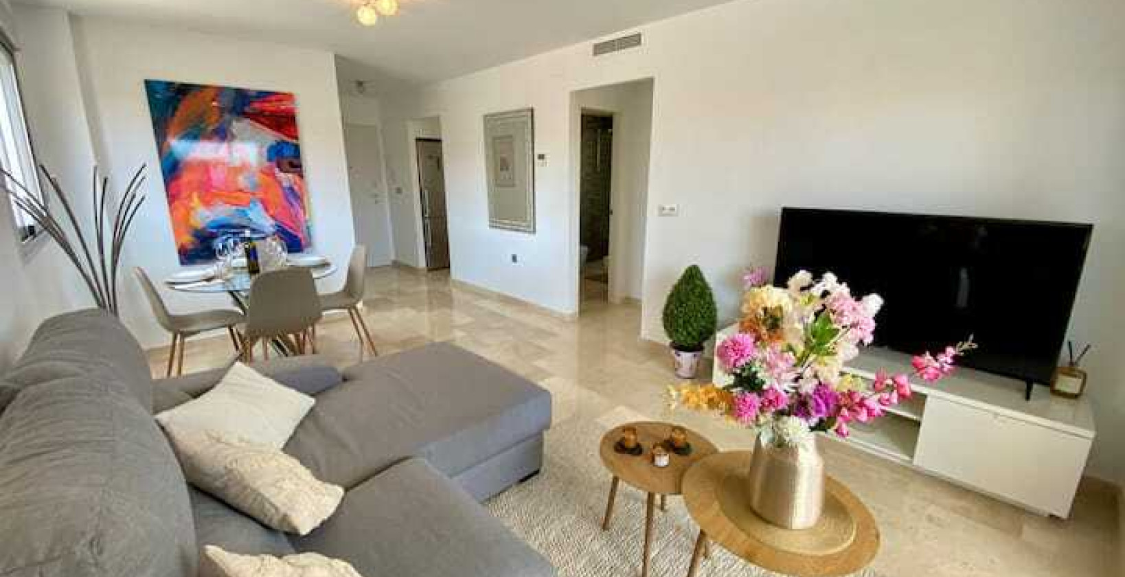 Resale - Apartment / flat - Villamartín - Costa Blanca