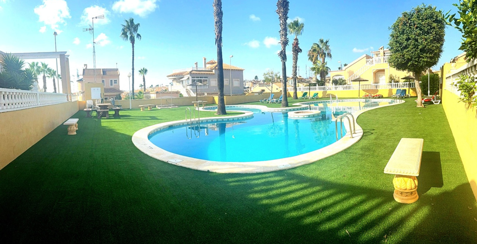 Resale - Villa - Los Altos - Costa Blanca