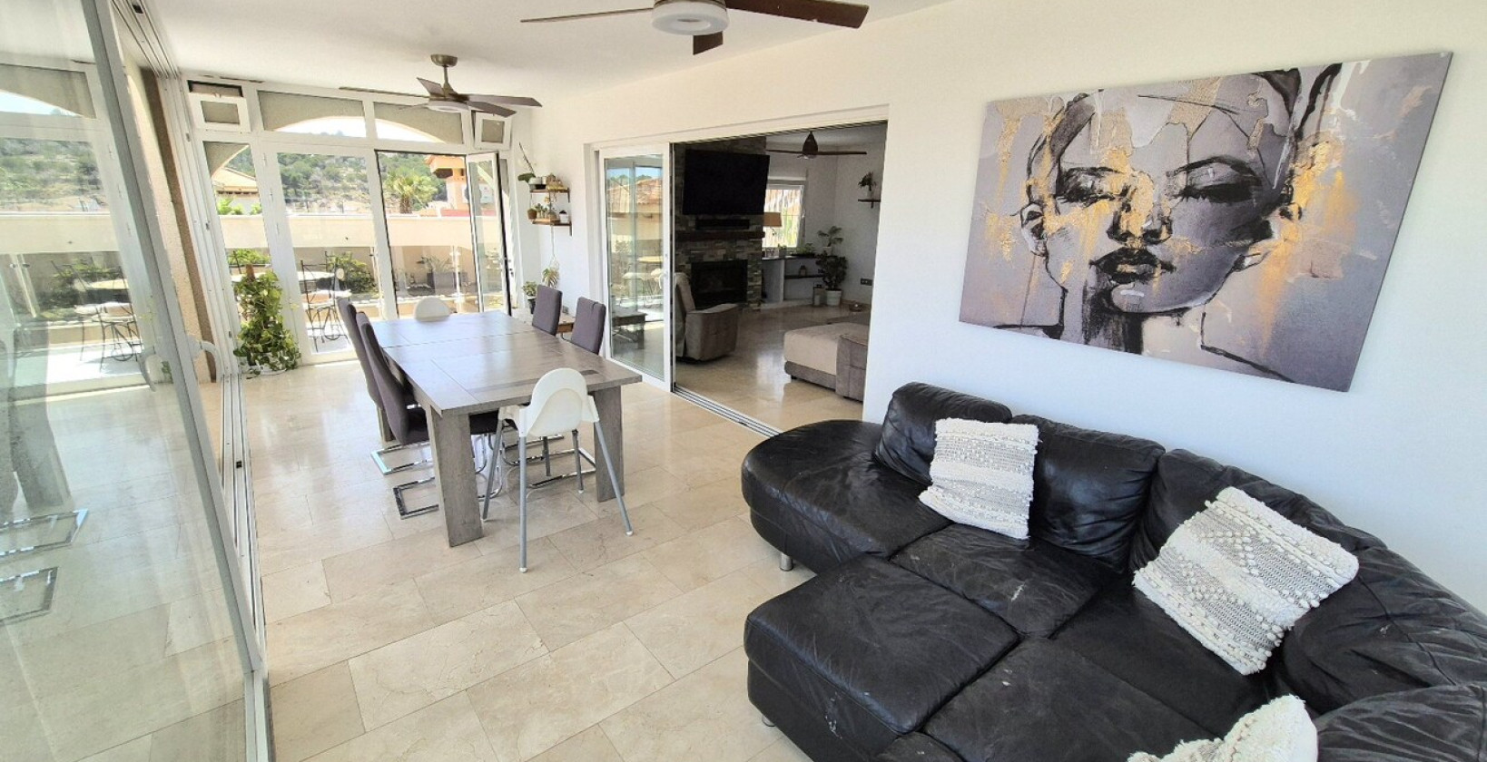 Resale - Villa - San Miguel de Salinas - Ciudad De Las Comunicaciones