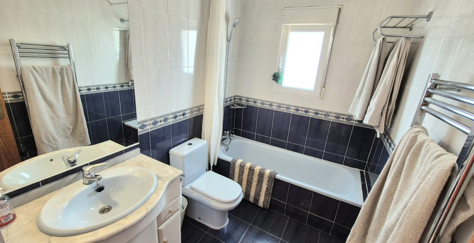 Resale - Villa - San Miguel de Salinas - Ciudad De Las Comunicaciones