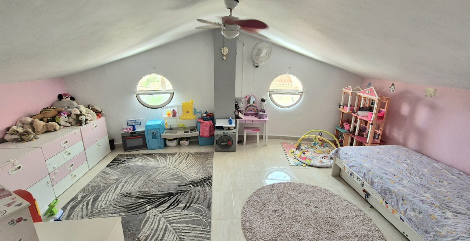 Resale - Villa - San Miguel de Salinas - Ciudad De Las Comunicaciones