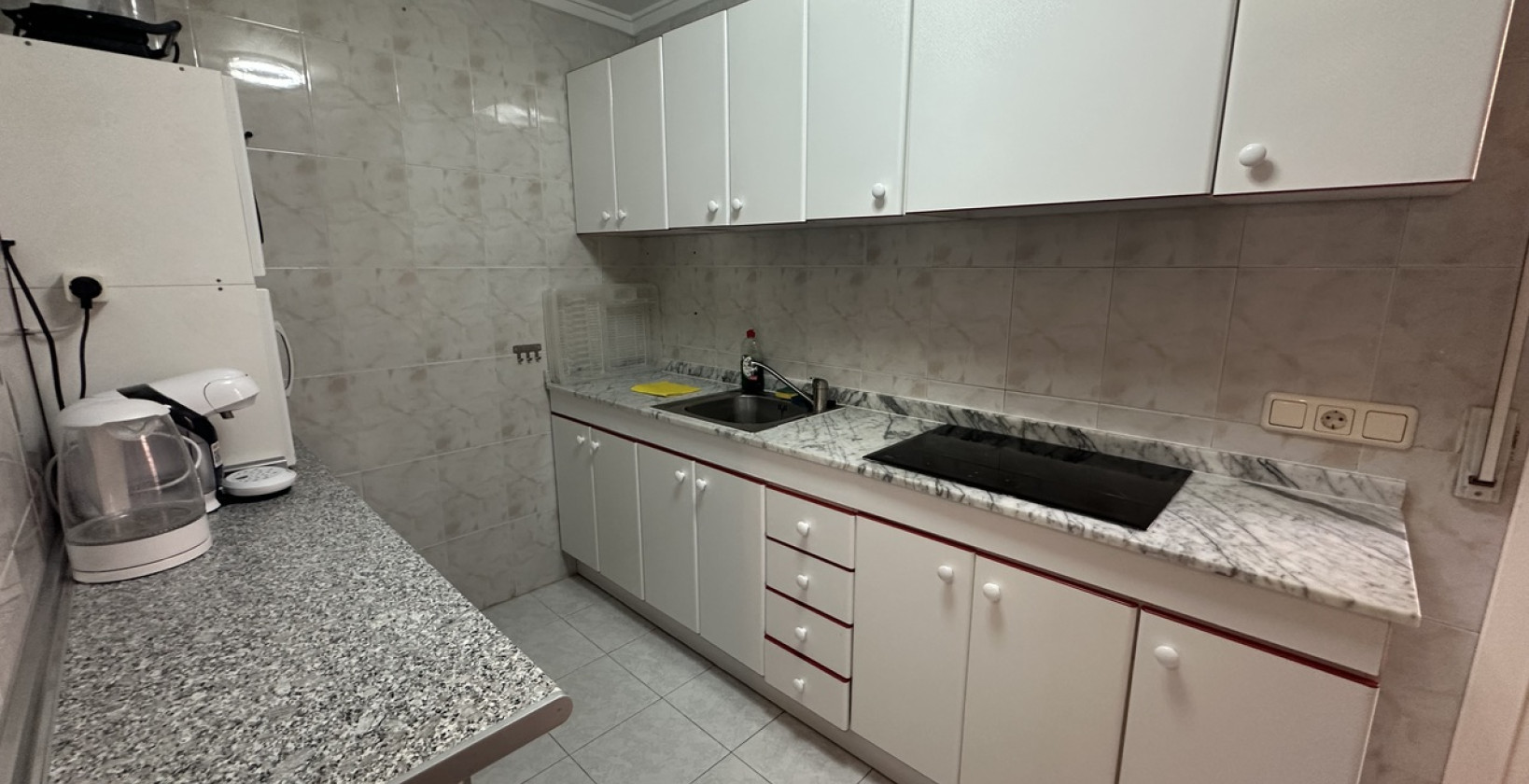 Resale - Apartment / flat - Torrevieja - torrevieja