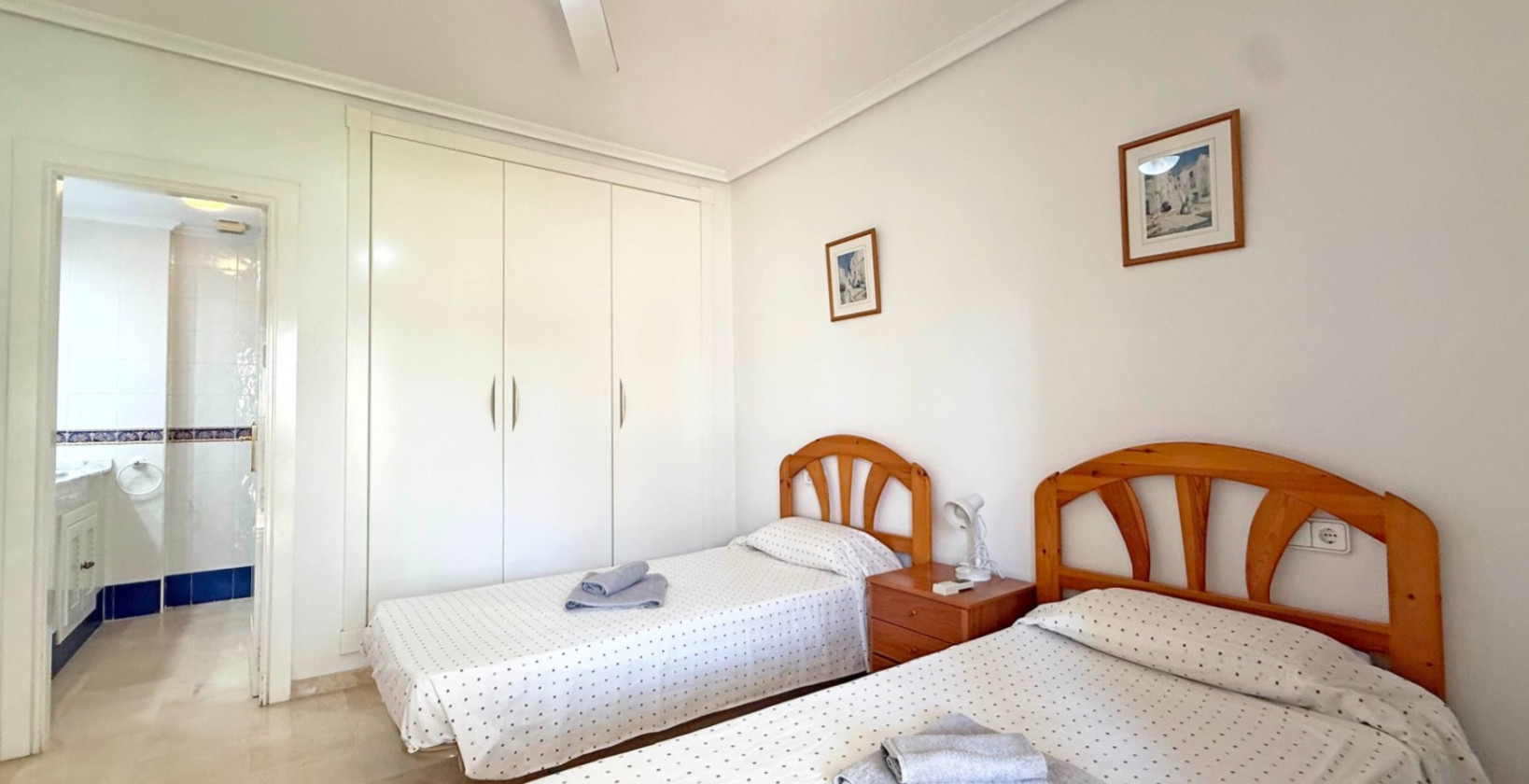 Resale - Apartment / flat - Orihuela Costa - Villamartín