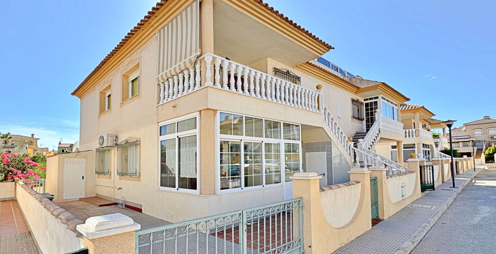 Resale - Apartment / flat - Orihuela Costa - La Zenia