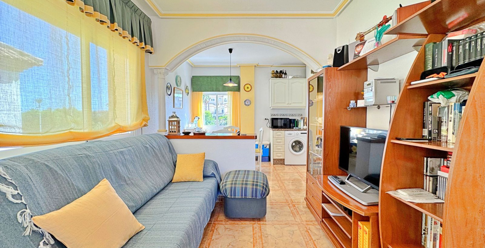 Resale - Apartment / flat - Orihuela Costa - La Zenia